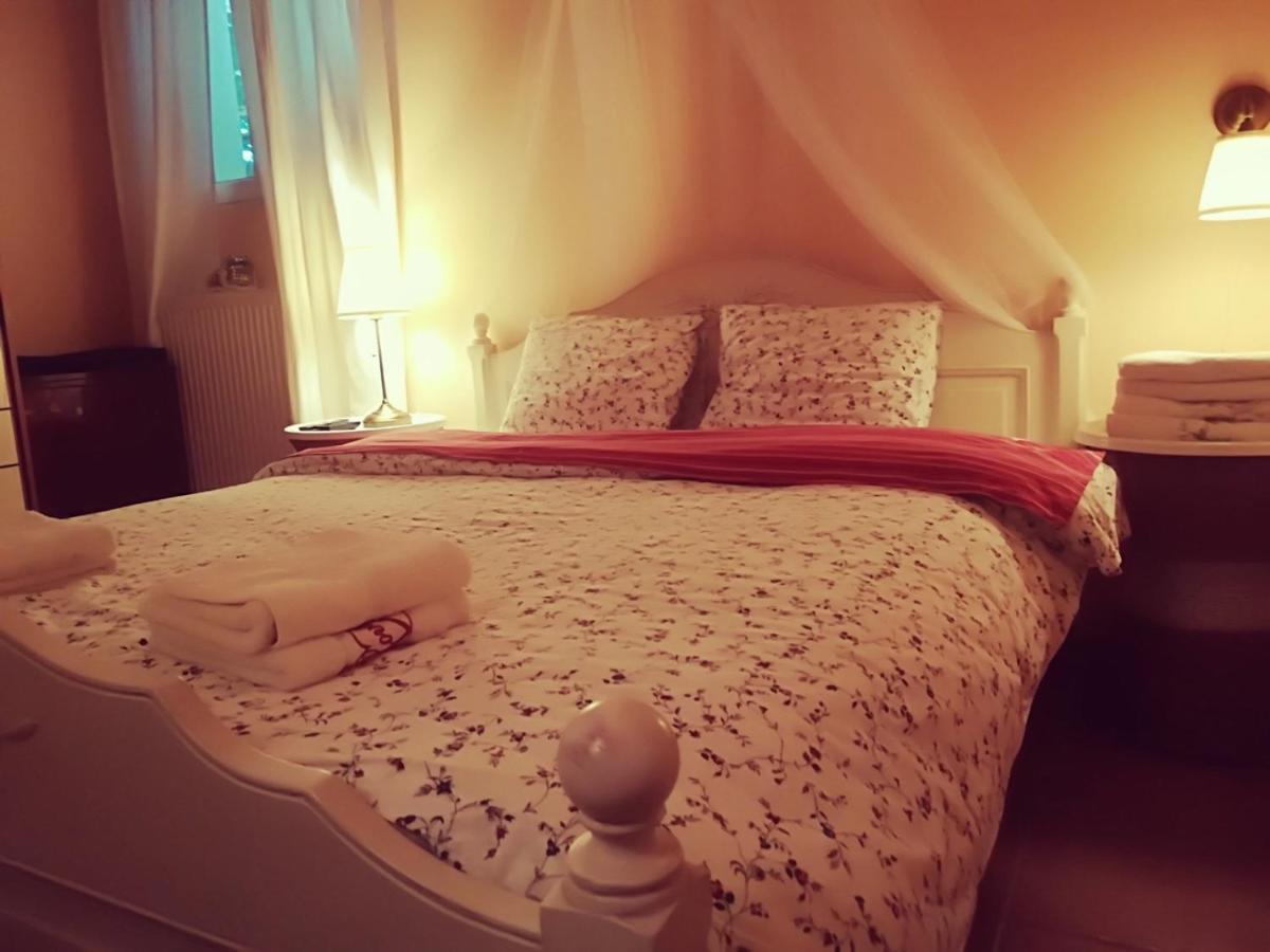Lux House Next To The Airport Of Athens. Transport 24H Villa Artemida  Buitenkant foto