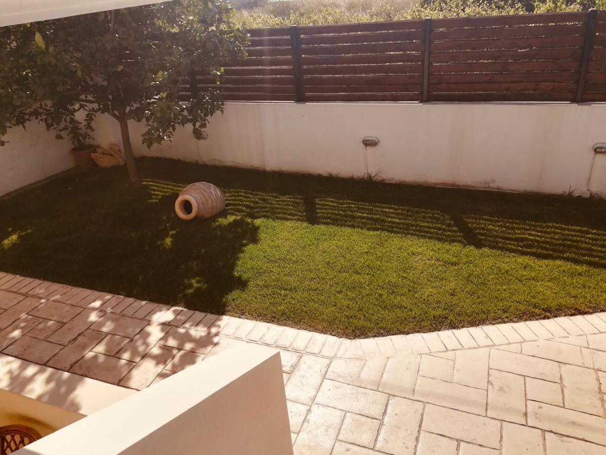 Lux House Next To The Airport Of Athens. Transport 24H Villa Artemida  Buitenkant foto